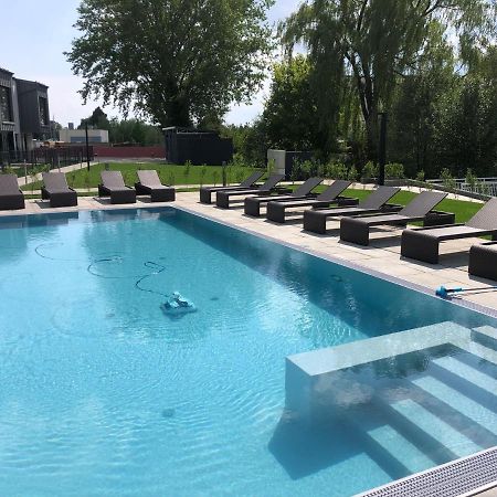 25H Spa-Residenz Pools In & Out, Private Garden & Beach Neusiedl am See Eksteriør billede