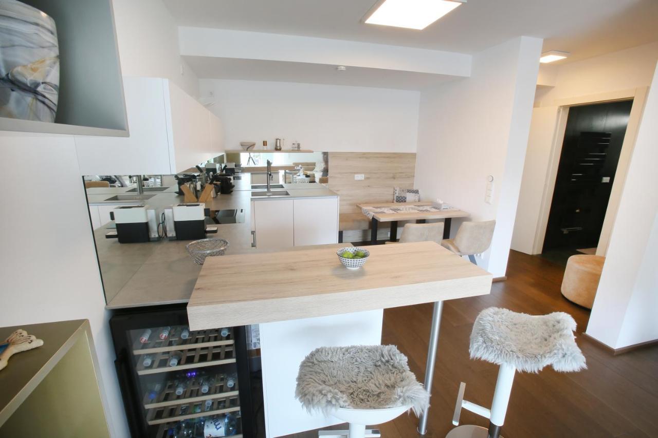 25H Spa-Residenz Pools In & Out, Private Garden & Beach Neusiedl am See Eksteriør billede