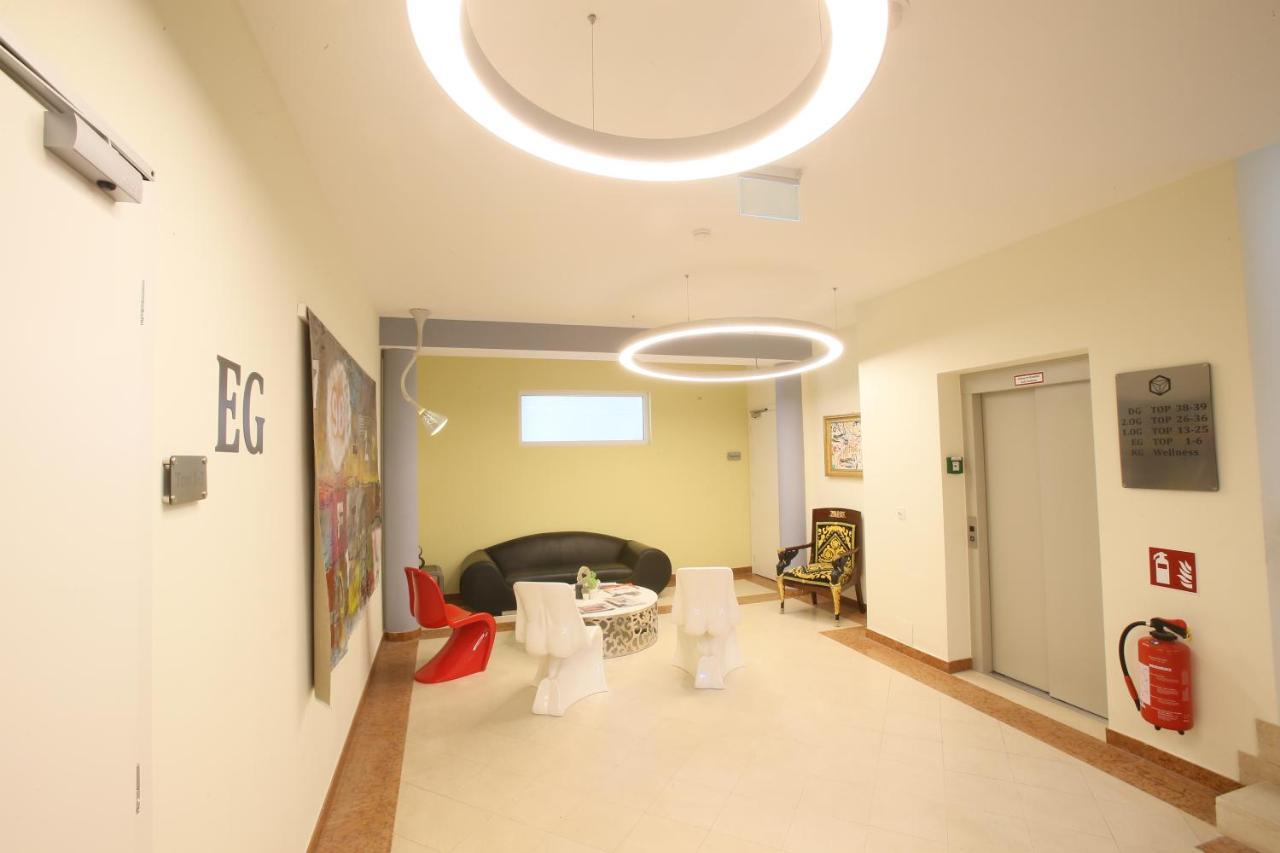 25H Spa-Residenz Pools In & Out, Private Garden & Beach Neusiedl am See Eksteriør billede